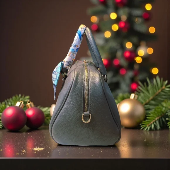 Price Drop!! Genuine Leather Warm Grey Barrel Bag by Divina Firenze NWT - Picture 5 of 8